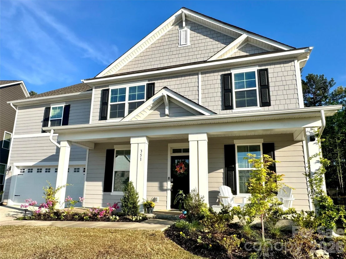 Photo of 351 Miramar Drive
