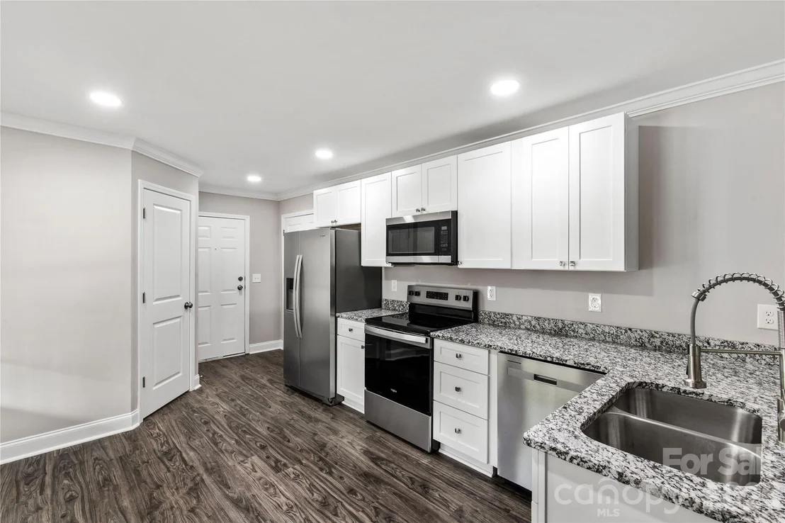 Photo of 2425 Kershaw Camden Highway