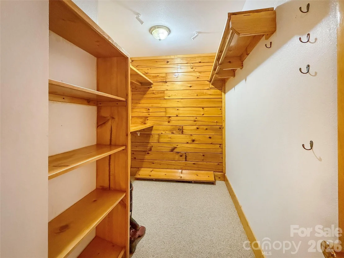 Photo of 321 Grays Shadow Lane