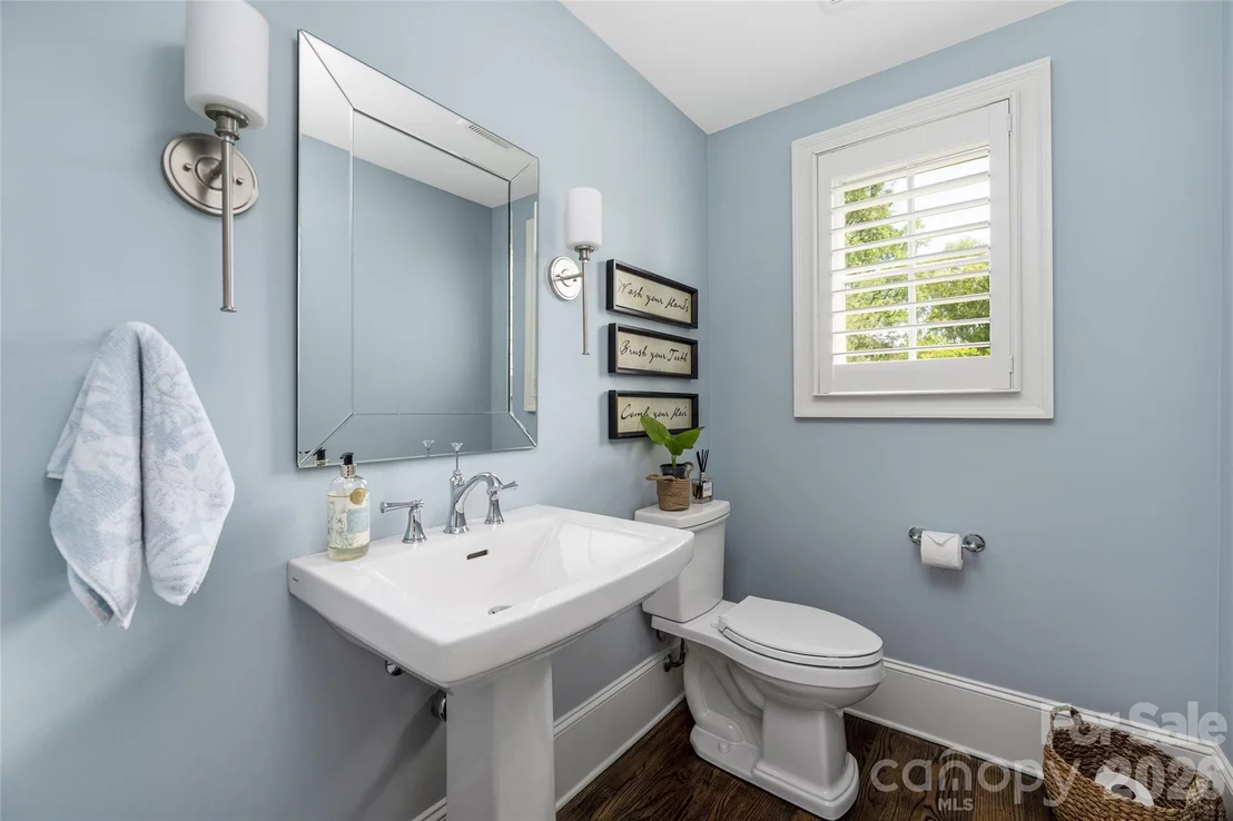 Photo of 5422 Closeburn Road