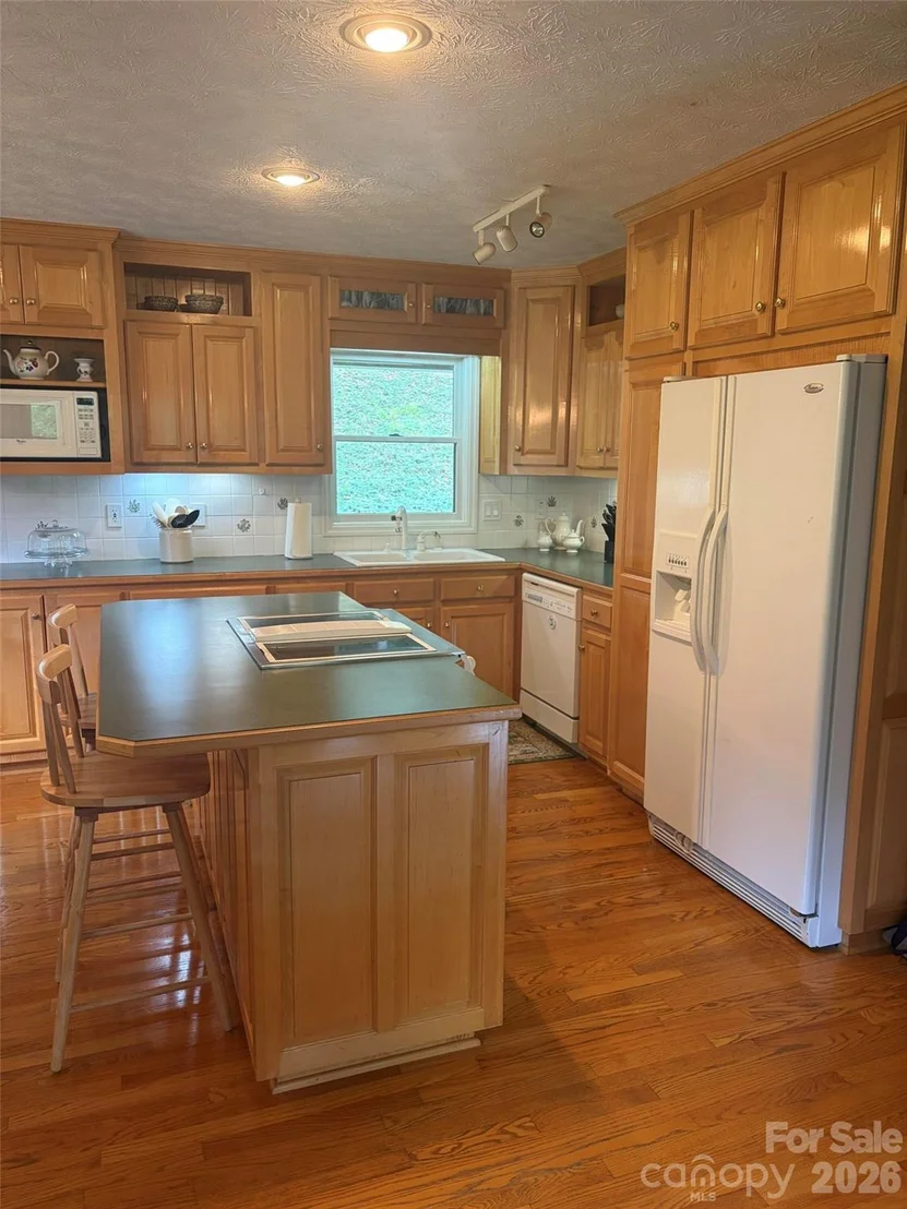 Photo of 2997 Phillips Gap Road