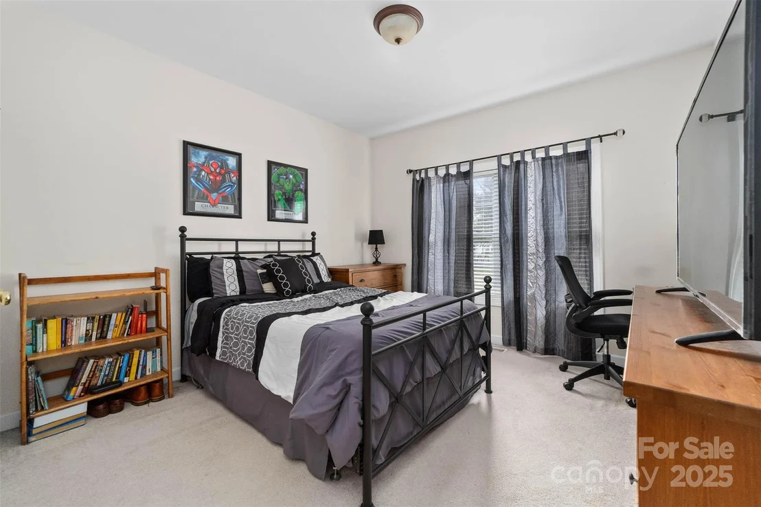 Photo of 1728 Copperplate Road