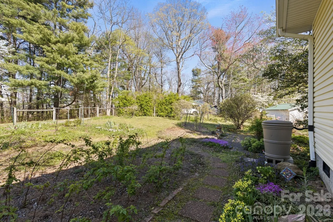 Photo of 367 Crescent Street