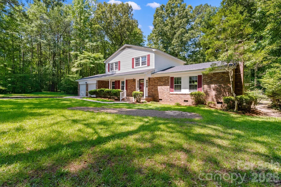 Photo of 755 Cumberland Circle