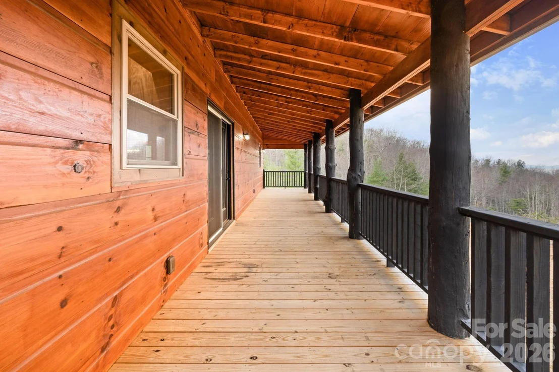 Photo of 449 Hampton Ridge Road