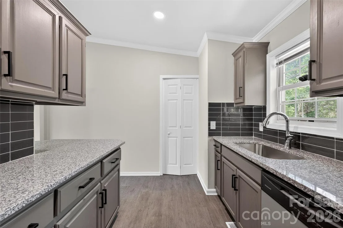 Photo of 5000 Kerr Lane