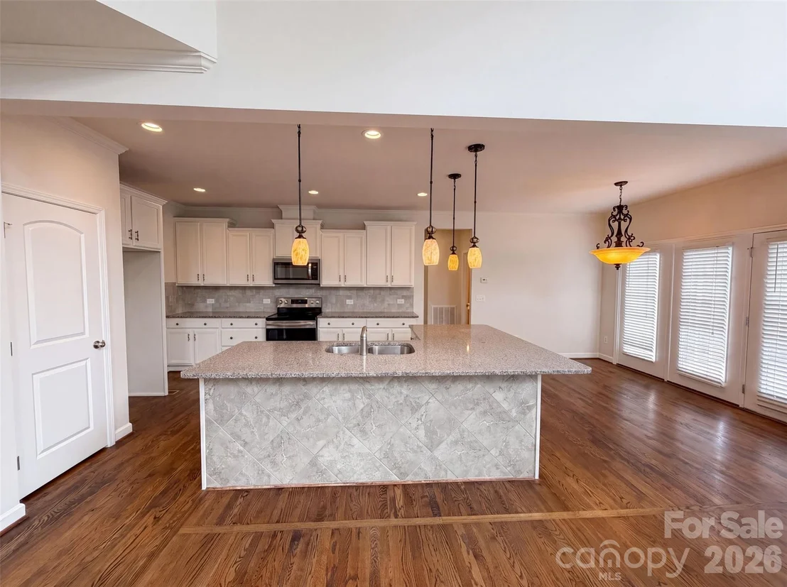 Photo of 3981 Brunswick Drive