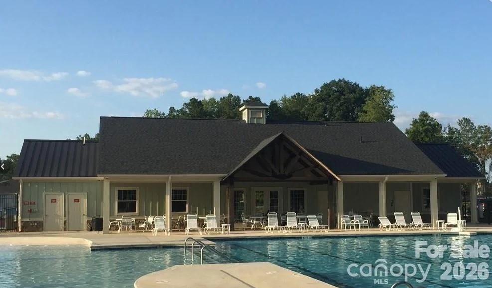 Photo of 695 Belle Grove Drive
