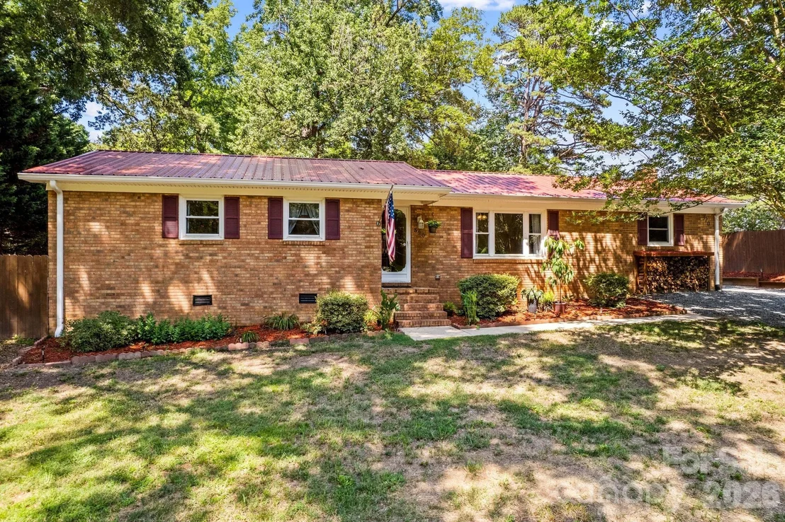 Photo of 320 Miller Drive