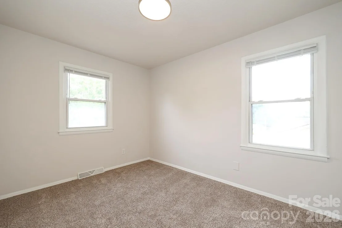 Photo of 5001 Springview Road