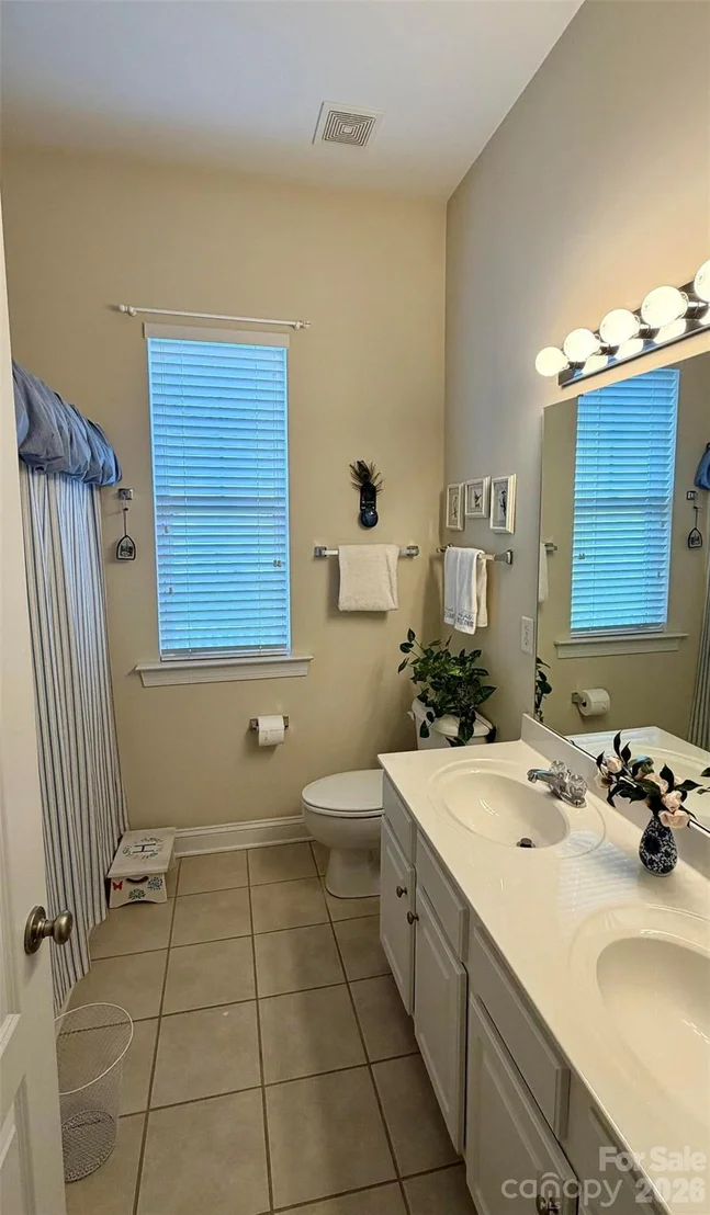 Photo of 1104 Aringill Lane