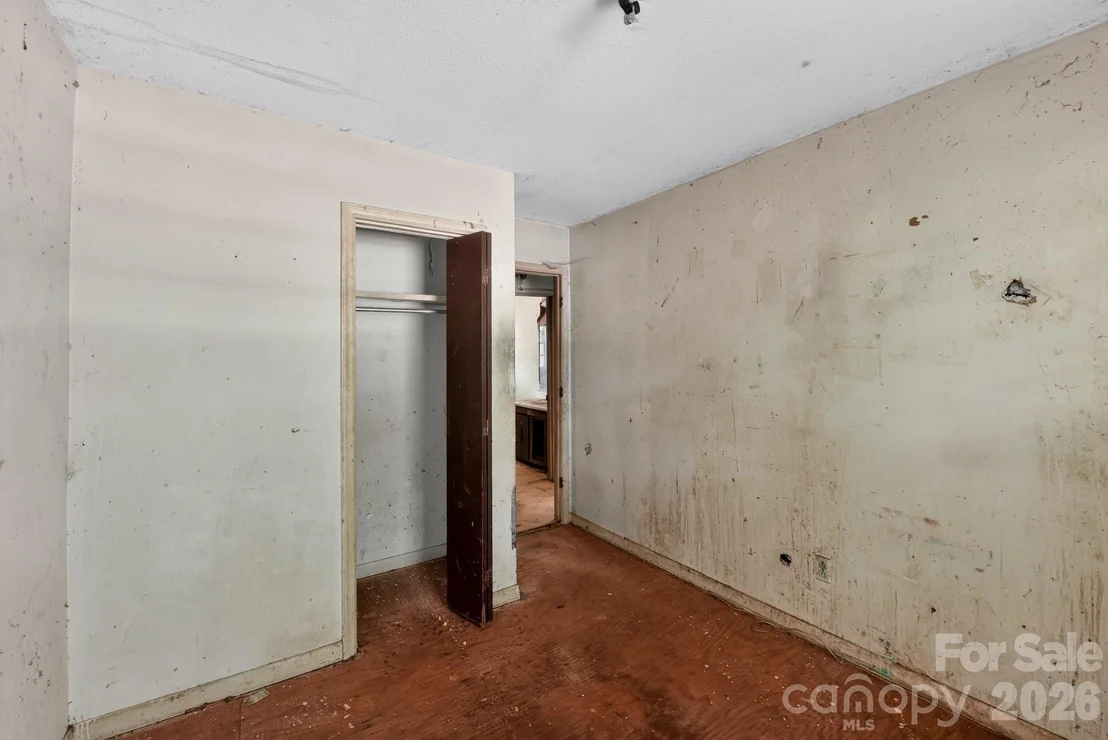 Photo of 1393 Field Circle