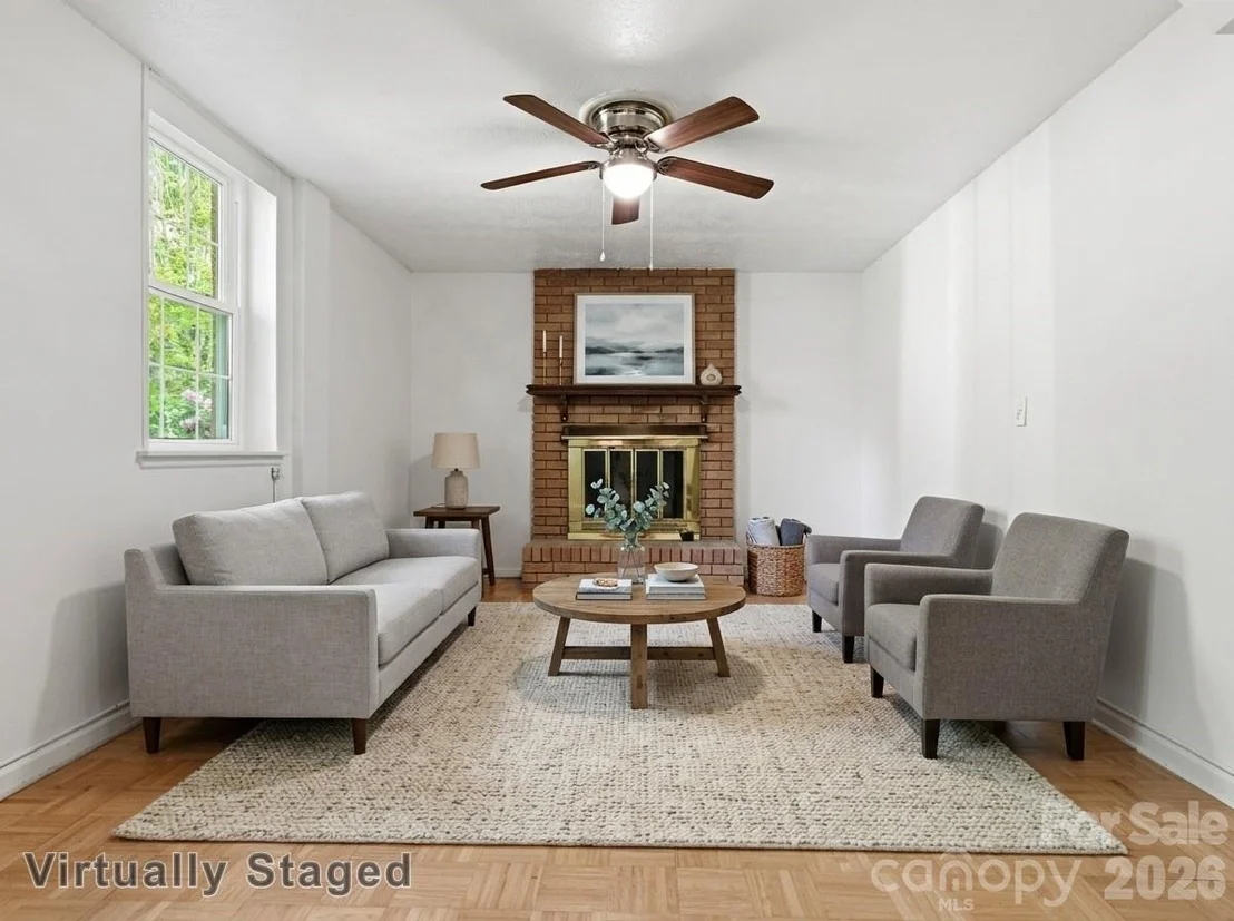 Photo of 123 Castleton Lane