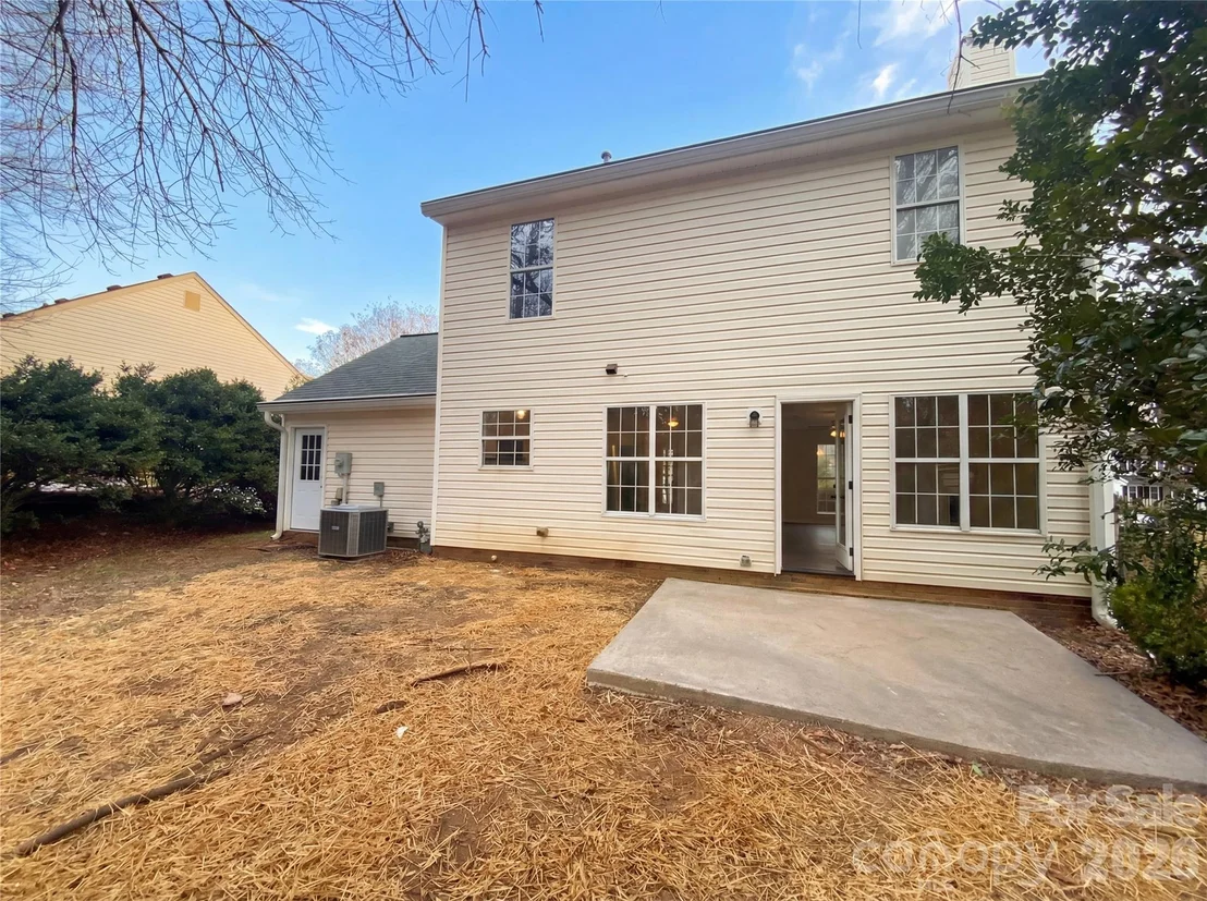 Photo of 5719 Rocbridge Lane