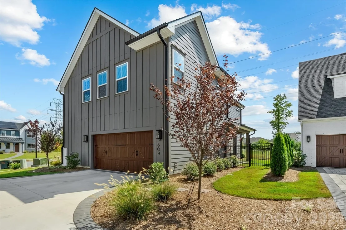 Photo of 809 Terra Drive