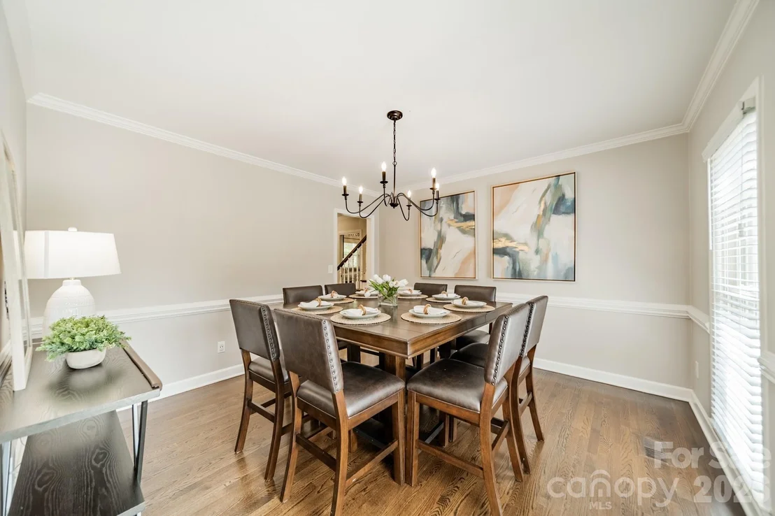 Photo of 231 S Downs Way
