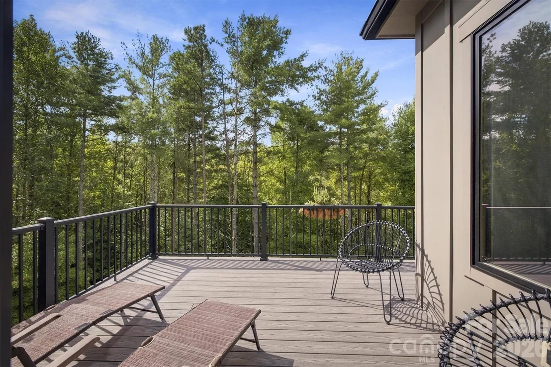 Photo of 155 Otter Waller Drive