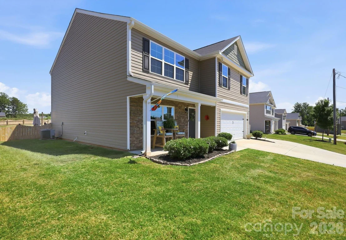 Photo of 1276 Hickory Point Drive