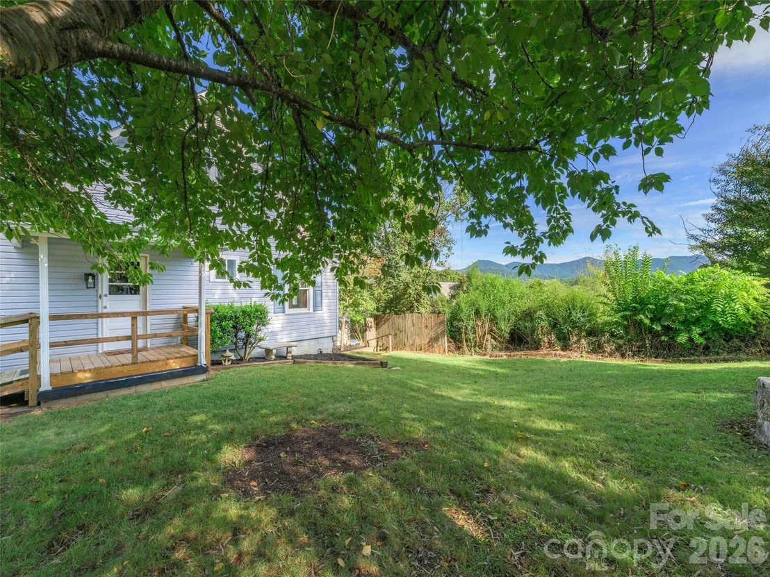 Photo of 135 Patton Avenue