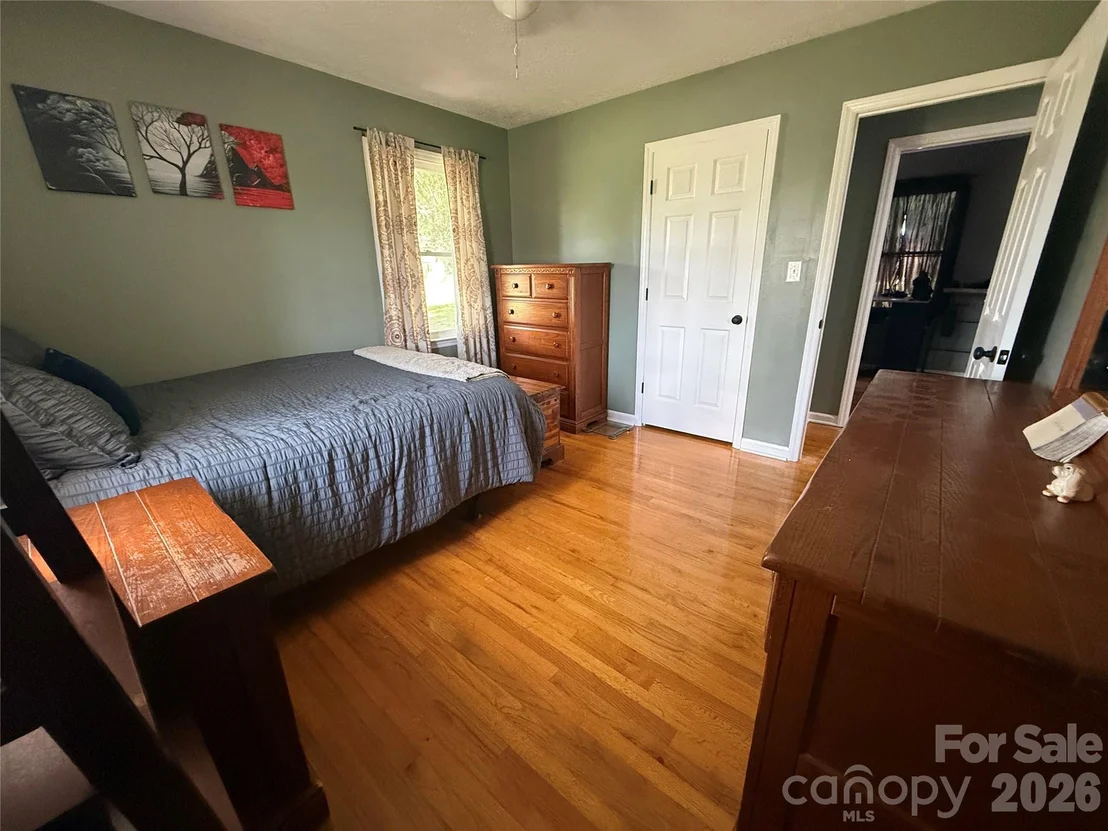Photo of 1710 Patrick Avenue