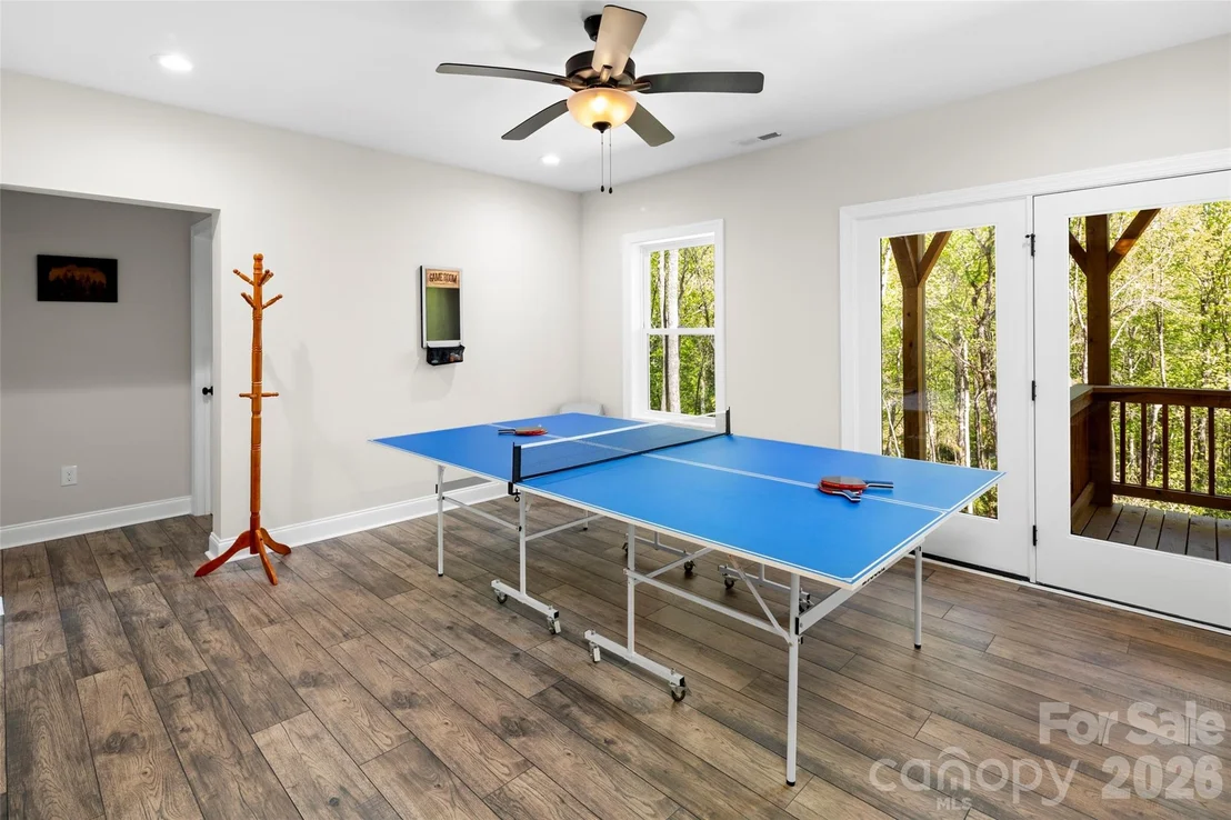 Photo of 233 Arcadia Falls Way