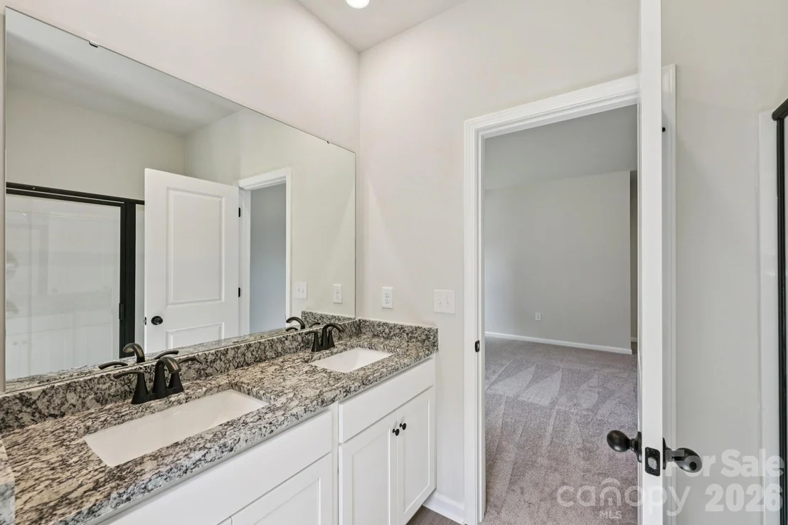 Photo of 820 Willow Estates Drive