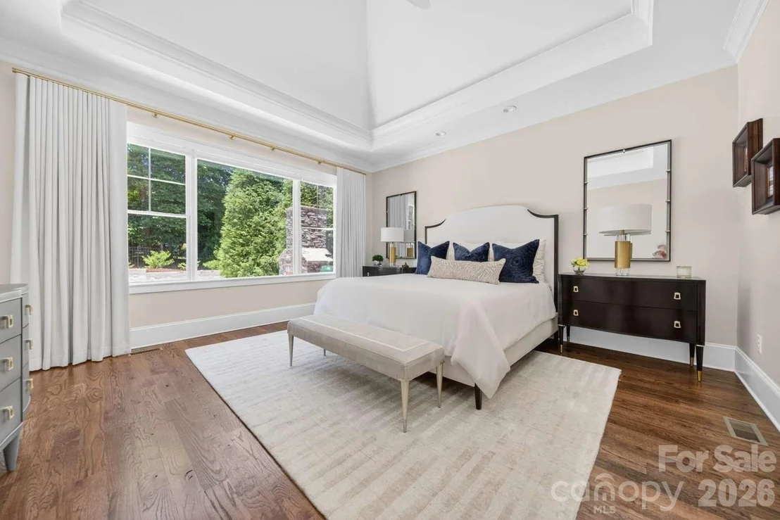 Photo of 18027 Shearer Road