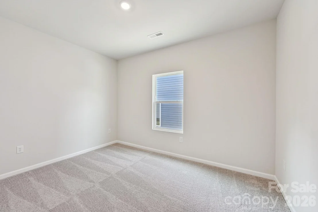 Photo of 820 Willow Estates Drive
