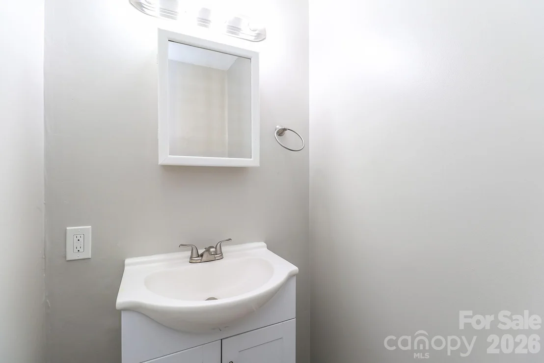 Photo of 6424 Springfield Drive