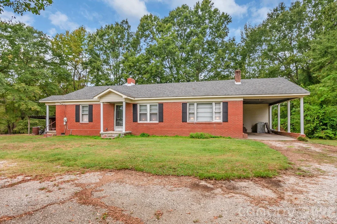 Photo of 1726 Denton Hill Road