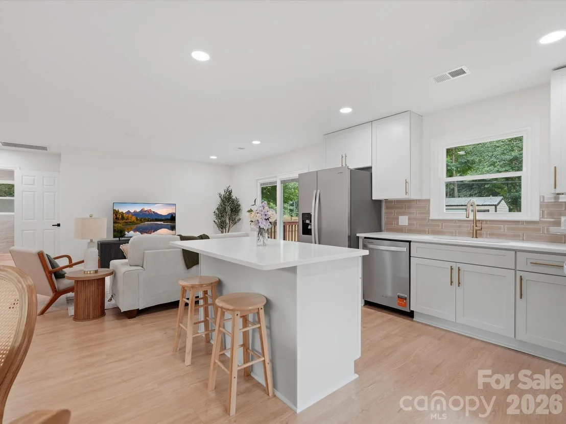 Photo of 1517 Chandler Place