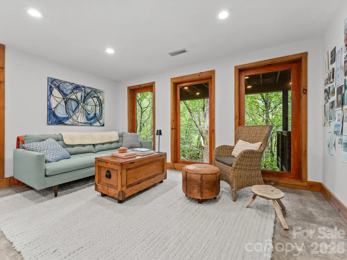 Photo of 148 Tsisqua Circle