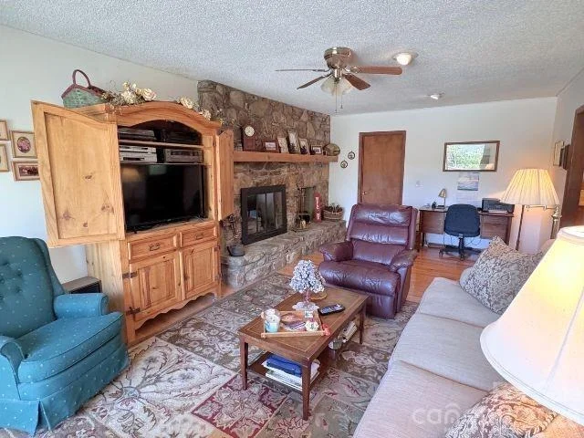 Photo of 35 Azalea Drive