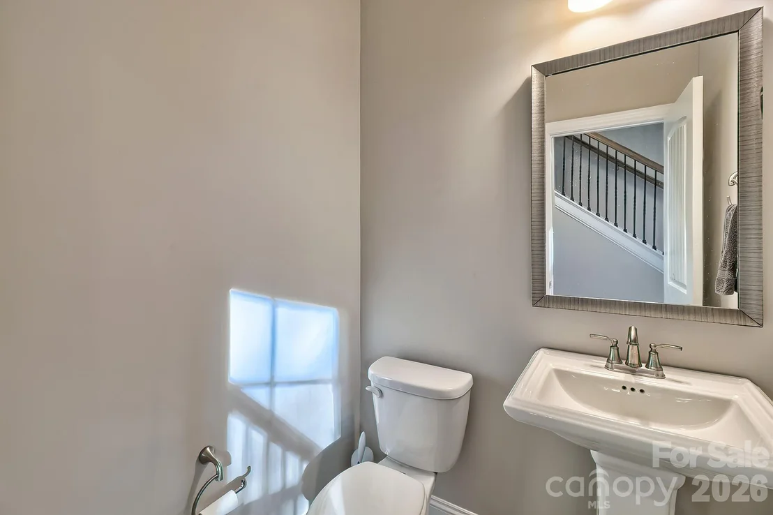 Photo of 4922 Bethune Road