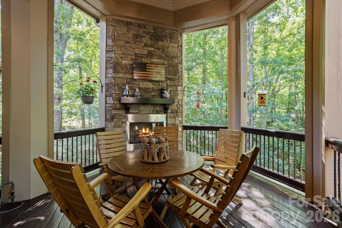 Photo of 132 Pinnacle Peak Lane