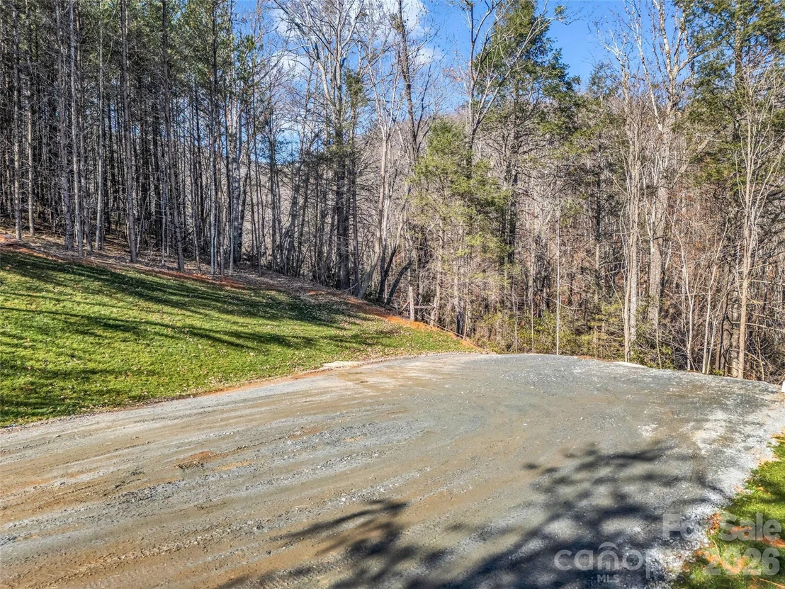 Photo of 61 Deep Gap Farm Road E