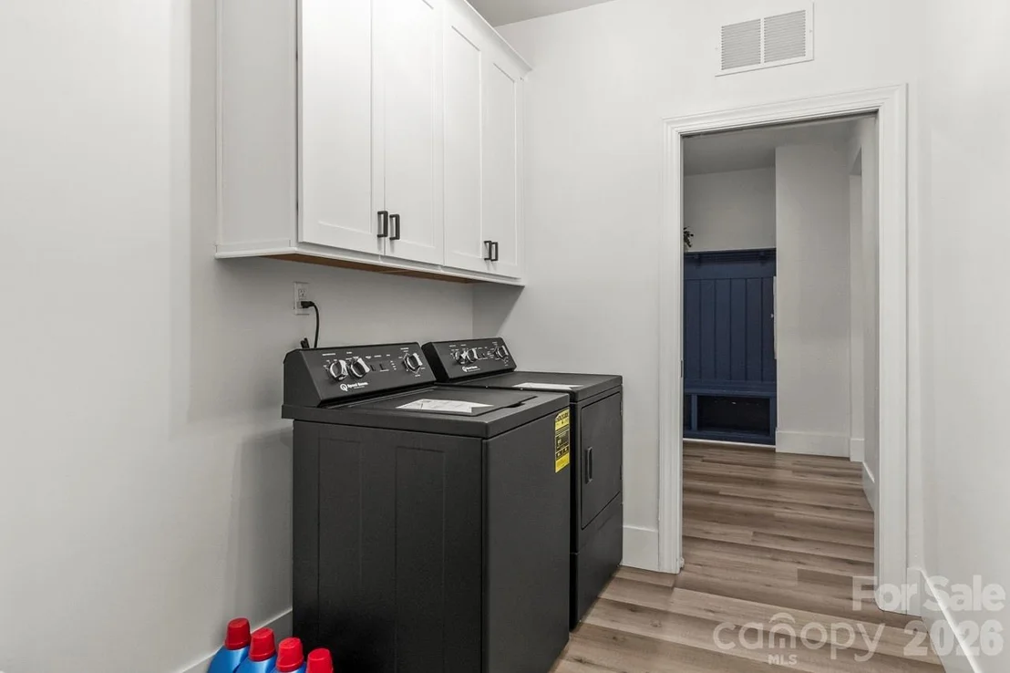 Photo of 1796 Cranwell Drive