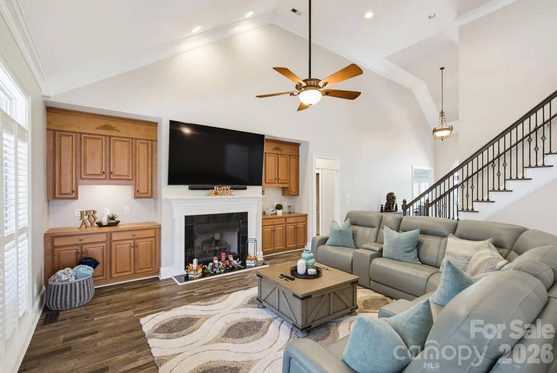 Photo of 1177 Springlake Road
