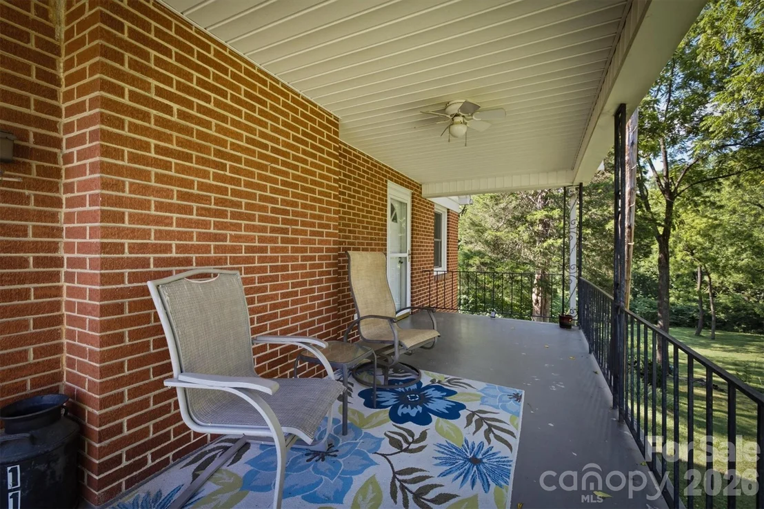 Photo of 114 Harris Drive