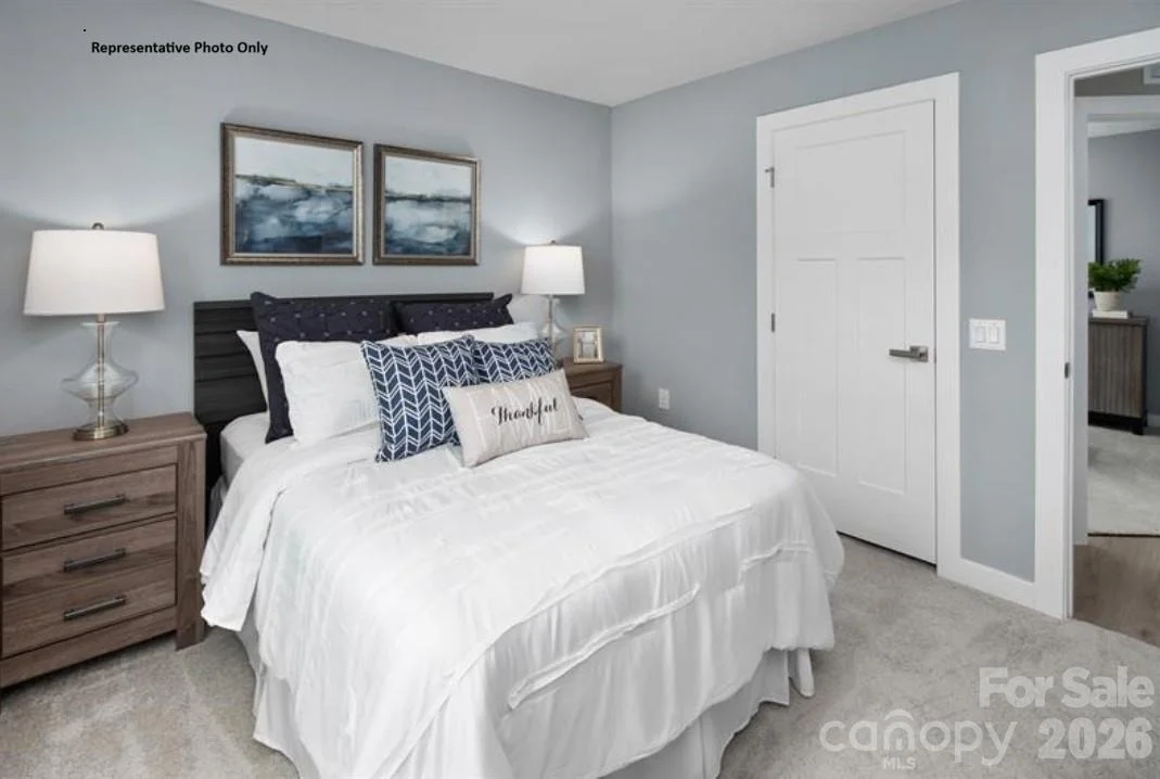 Photo of 1021 Pemberley Street