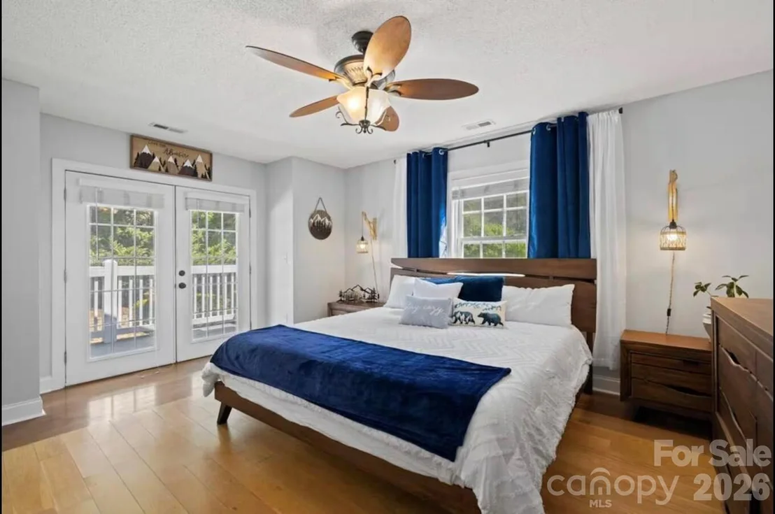 Photo of 29 Miranda Knoll