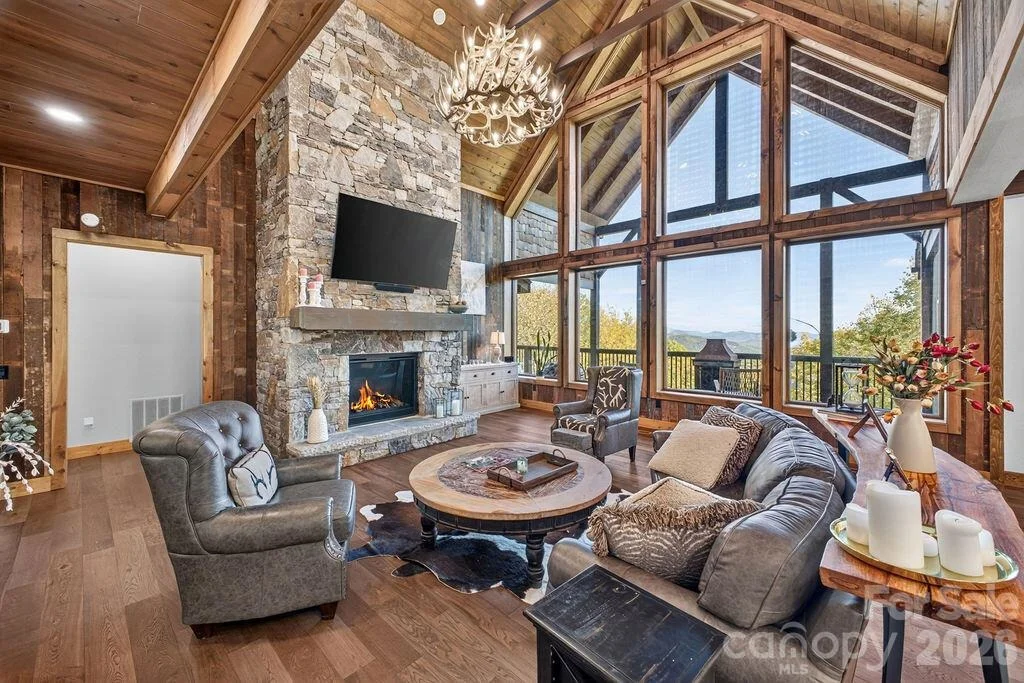 Photo of 1230 Asgi Trail