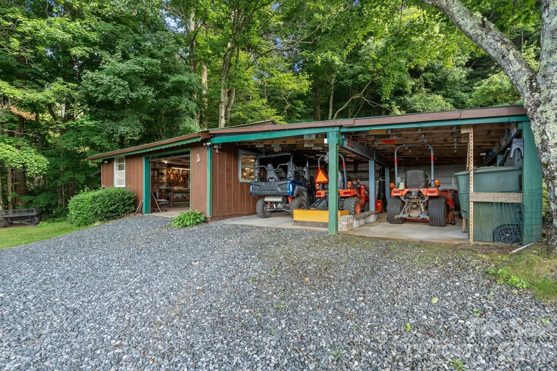 Photo of 1013 Perry Road