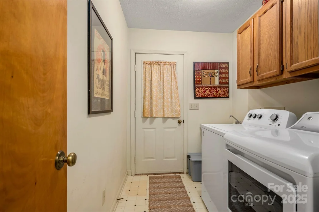 Photo of 144 Beechwood Drive