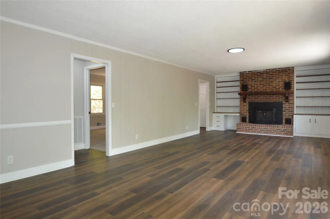 Photo of 191 Flat Rock Hill Road