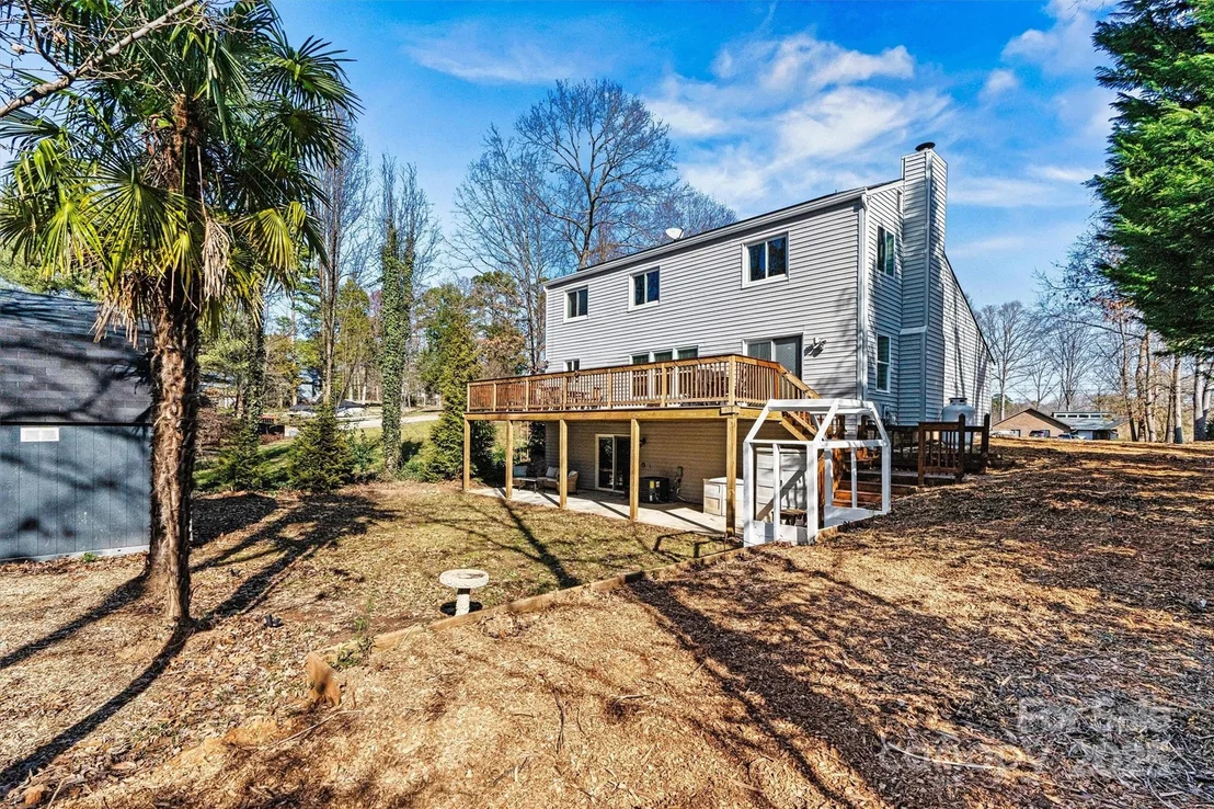 Photo of 3995 Burton Lane