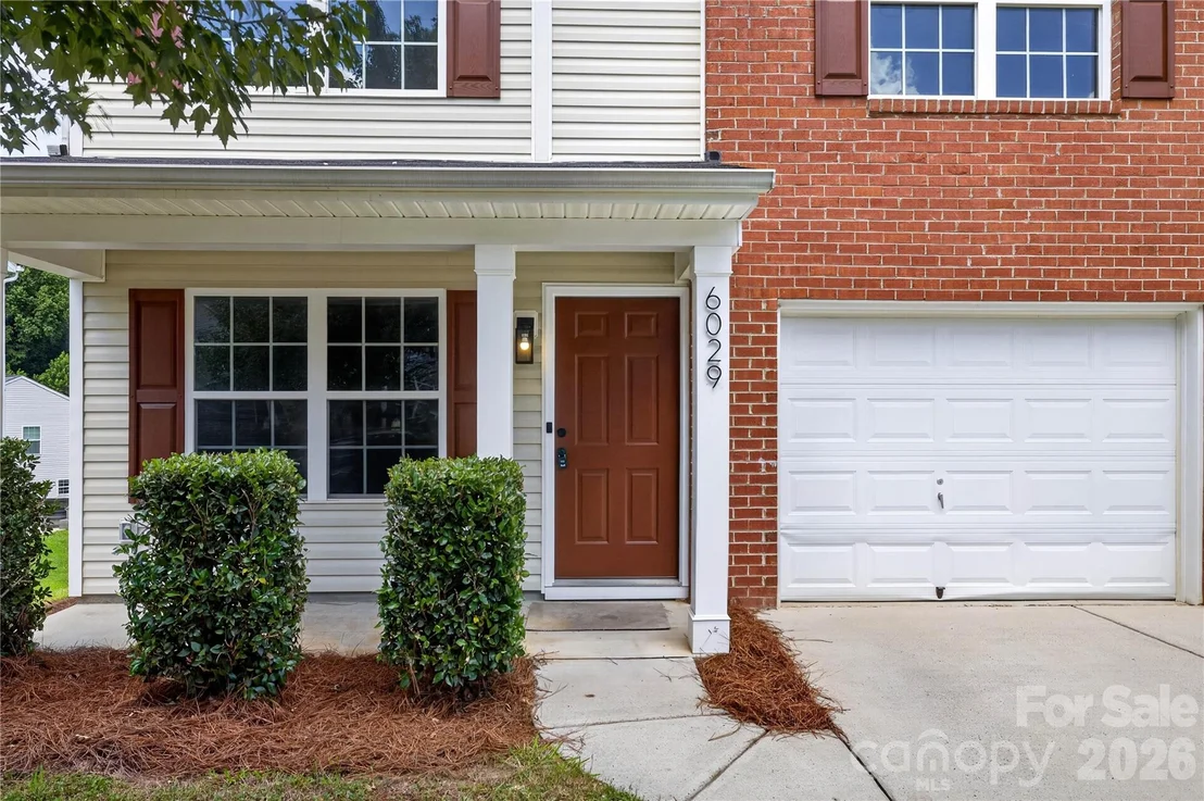 Photo of 6029 Waterloo Drive