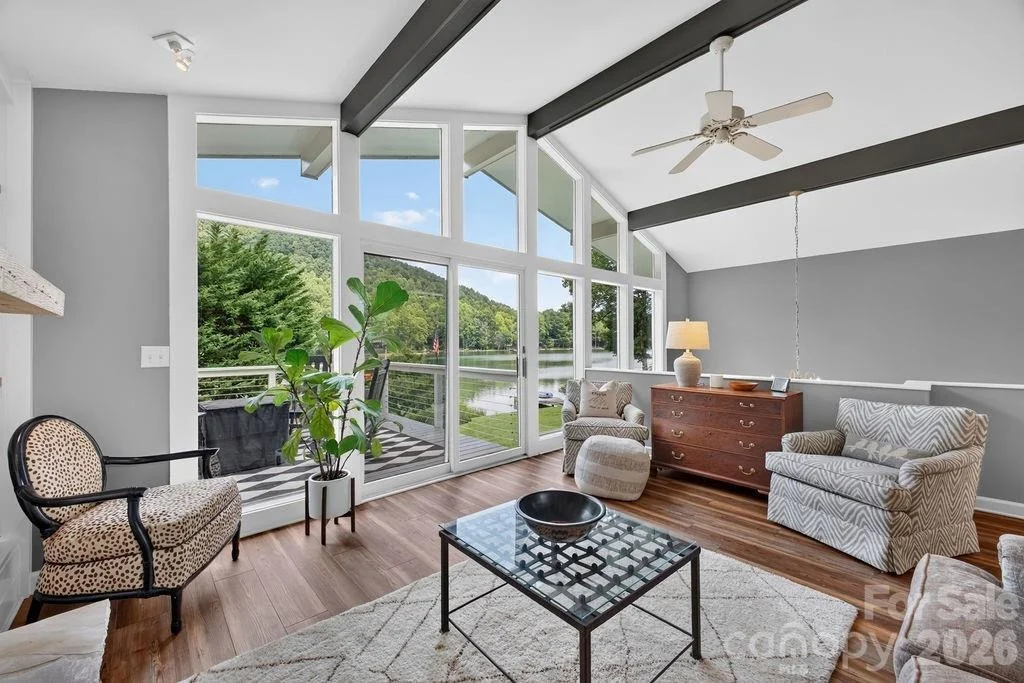Photo of 865 Haven Drive