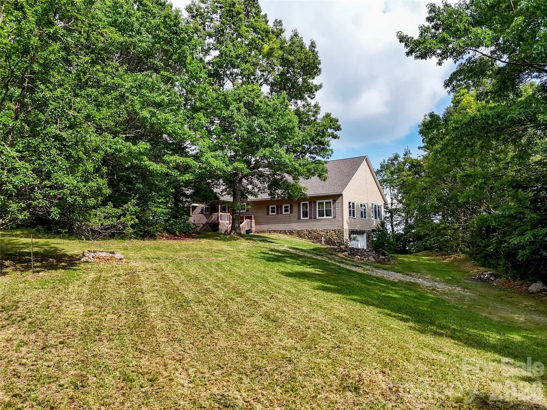 Photo of 386 Arrowhead Trail