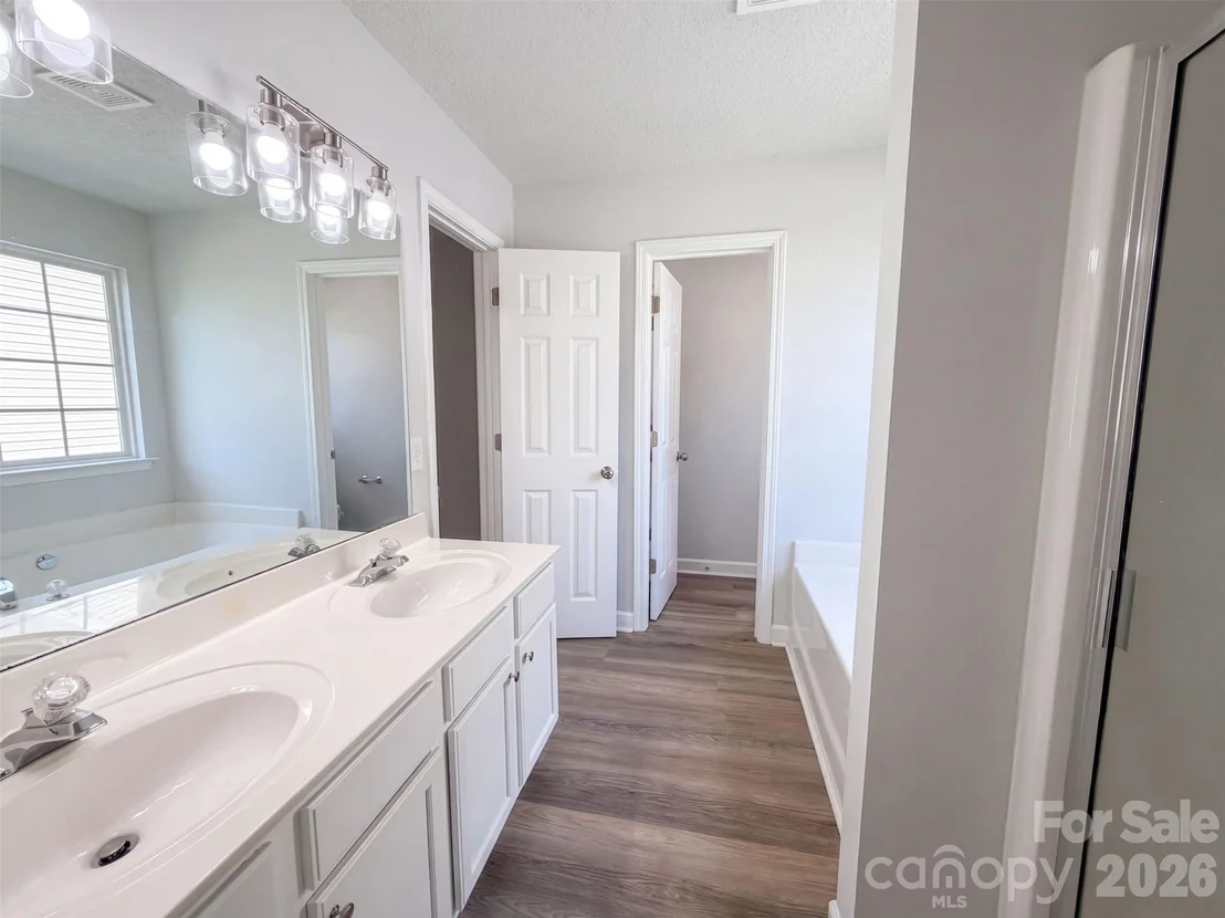 Photo of 3978 Shasta Circle